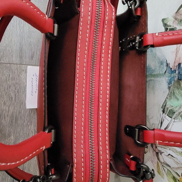 Coach Mickey Mouse Rouge - Picture 3 of 16